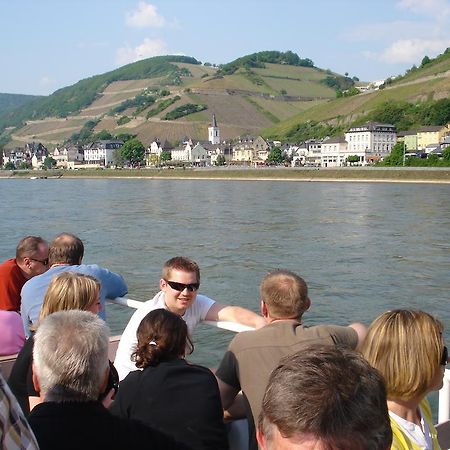 Hotel Gasthof Schuster Und Gaestehaus Ruedesheim am Rhein Exterior photo